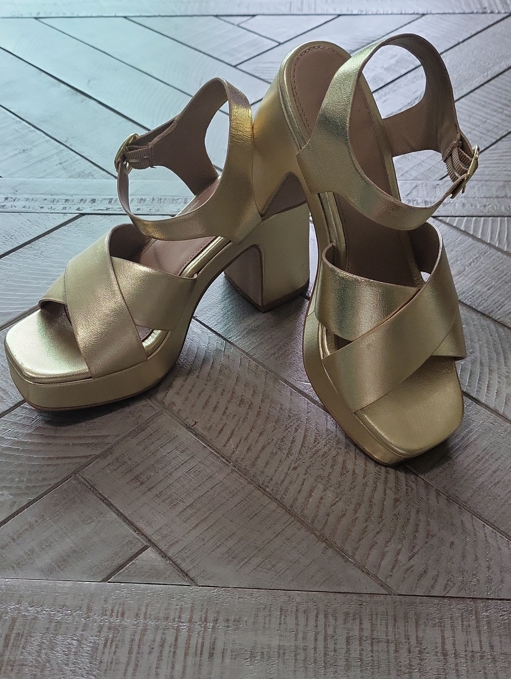 Seychelles Metallic Gold Leather Platform Sandals Ankle Strap Boho 70s